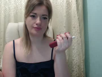 See 3sweetcandy3 online Now @ chaturbate.bet