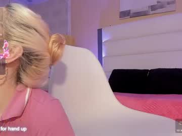 See Amorkiss_ online Now @ chaturbate.bet