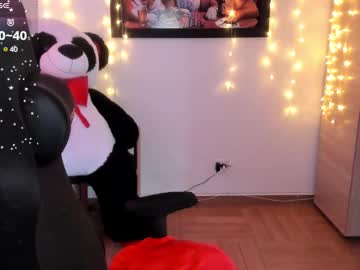 See Andrea_bonnie online Now @ chaturbate.bet