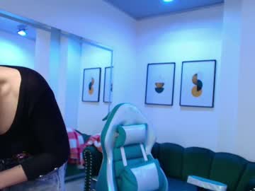 See Arianna_sweeet online Now @ chaturbate.bet