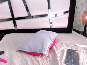 See Ariannarussell1 online Now @ chaturbate.bet