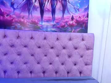 See Auroradiaz_ online Now @ chaturbate.bet