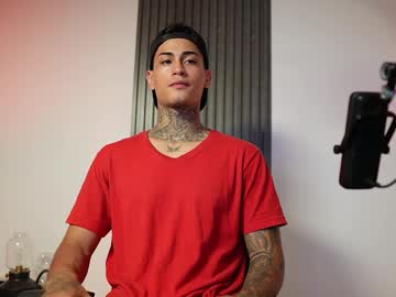 See Axel_villa online Now @ chaturbate.bet