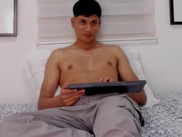 See Axelvega_ online Now @ chaturbate.bet