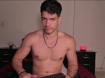 See Bbbeachboy online Now @ chaturbate.bet