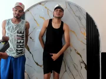 See Bengiehunter online Now @ chaturbate.bet
