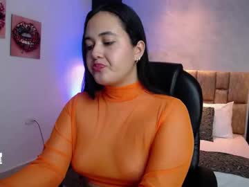 See Brithanydixon online Now @ chaturbate.bet