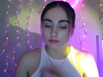 See Bunnylila18 online Now @ chaturbate.bet