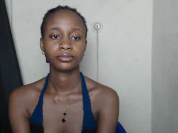 See Creamyxmuffin online Now @ chaturbate.bet