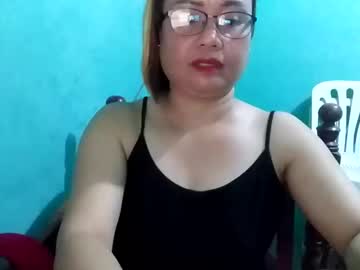 See Cutechey06 online Now @ chaturbate.bet
