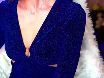 See Danielle_thomas online Now @ chaturbate.bet