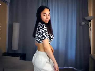 See Darlinegreenwood online Now @ chaturbate.bet