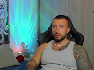 See Dave_max93 online Now @ chaturbate.bet