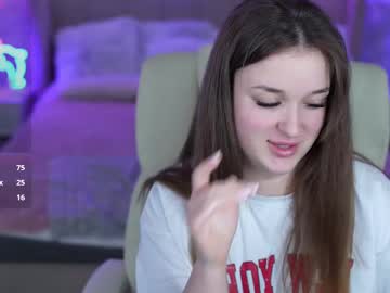 See Donnalust online Now @ chaturbate.bet