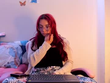 See Eiimyhosk online Now @ chaturbate.bet
