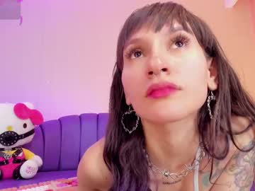 See Electraraptiss online Now @ chaturbate.bet