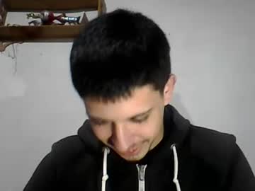 See Elvergonn2105 online Now @ chaturbate.bet