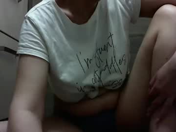 See Elyseblue online Now @ chaturbate.bet