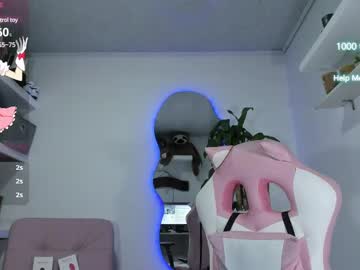 See Emily_palmeer online Now @ chaturbate.bet