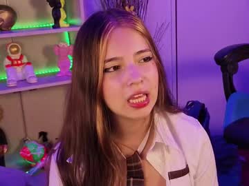 See Emilykarterr online Now @ chaturbate.bet