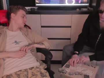 See Enkeer online Now @ chaturbate.bet