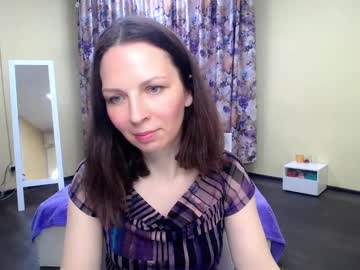 See Gracefullady online Now @ chaturbate.bet