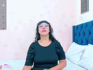 See Hornylatimommy online Now @ chaturbate.bet