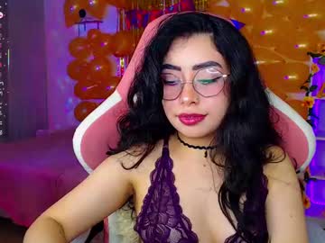 See Iamveroo online Now @ chaturbate.bet