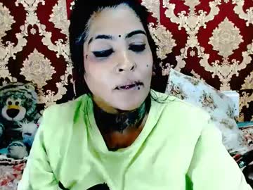See Indiancatz2 online Now @ chaturbate.bet