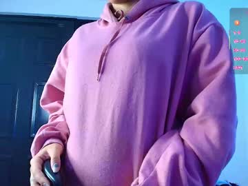 See Kitty_ravee online Now @ chaturbate.bet