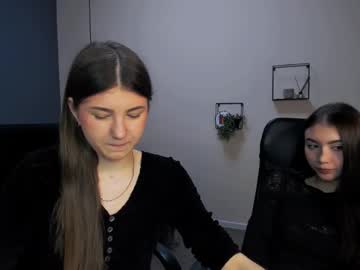 See Lissa_night online Now @ chaturbate.bet