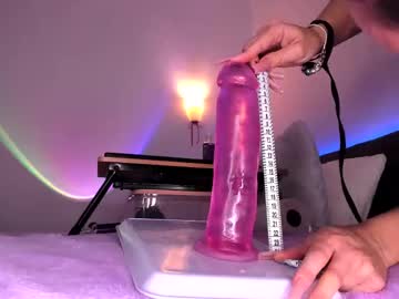 See Lizaloveness online Now @ chaturbate.bet