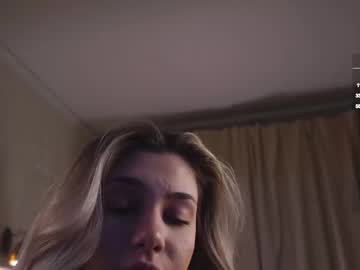 See Loraalvey online Now @ chaturbate.bet