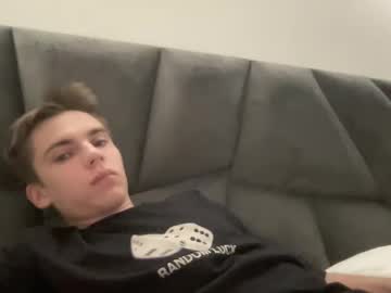 See Luis_7777 online Now @ chaturbate.bet