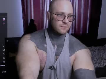 See Master_oil online Now @ chaturbate.bet