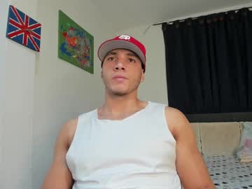 See Max_valiant online Now @ chaturbate.bet