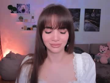See Mellifluoustess online Now @ chaturbate.bet