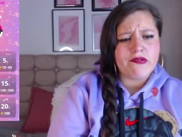 See Nahomyjhons online Now @ chaturbate.bet