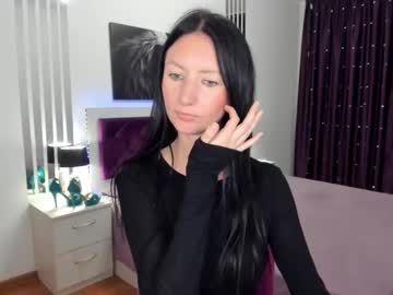 See Nikalewis online Now @ chaturbate.bet