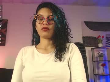 See Paulinabarnett_ online Now @ chaturbate.bet