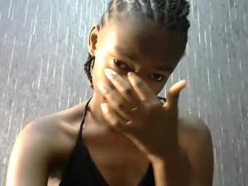 See Pretty_queenie online Now @ chaturbate.bet