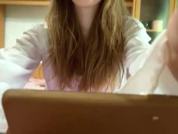 See Quennacolbourne online Now @ chaturbate.bet