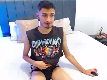 See Richard_carter_ online Now @ chaturbate.bet