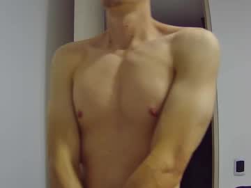 See Royyourtoy online Now @ chaturbate.bet