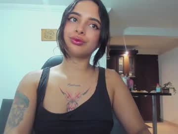 See Sallymaddoxx online Now @ chaturbate.bet