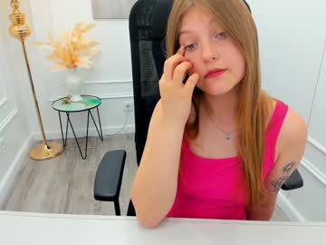 See Saramayere online Now @ chaturbate.bet