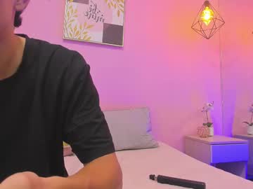 See Scarlet_m00n online Now @ chaturbate.bet