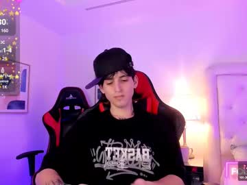 See Sett_and_gwen online Now @ chaturbate.bet