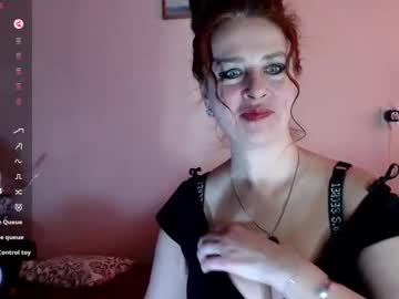 See Sweetest555 online Now @ chaturbate.bet