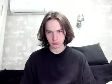 See Tyler__johnson online Now @ chaturbate.bet